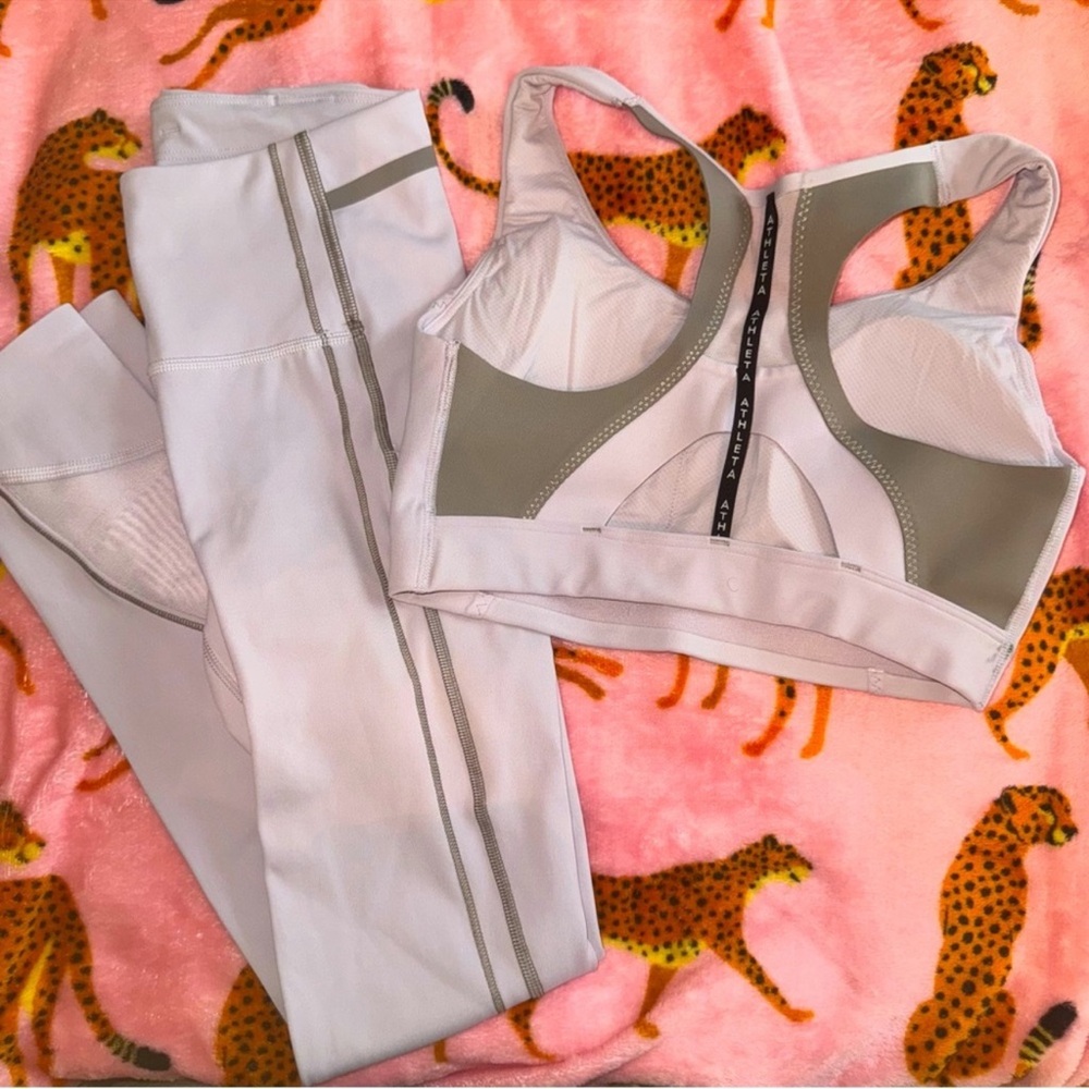 Athelta Purple/Gray Stash Pocket Ignite 7/8 Bra and Leggings Set size XS/xxs